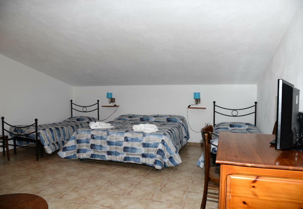 B&B Perdalonga Ghilarza エクステリア 写真